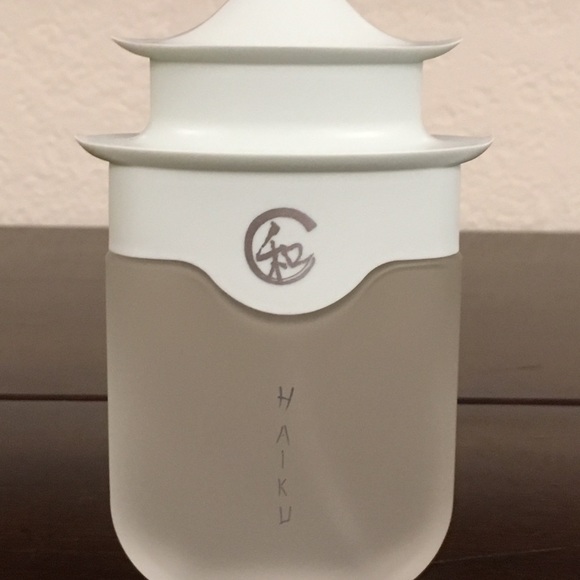 Sold-Haiku by Avon Eau de Parfume - Picture 2 of 5